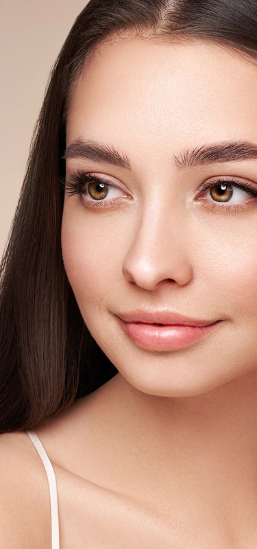 Cejas y labios perfectos siempre